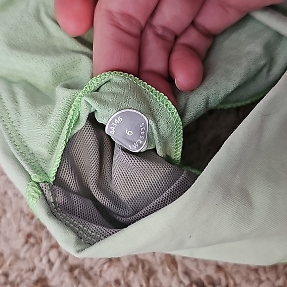Lululemon Sports Bra - Picture 5 of 5